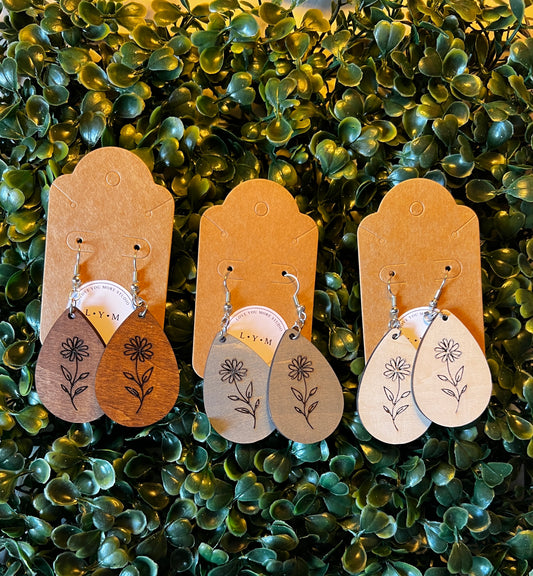 Engraved Daisy Wooden Teardrop Earrings
